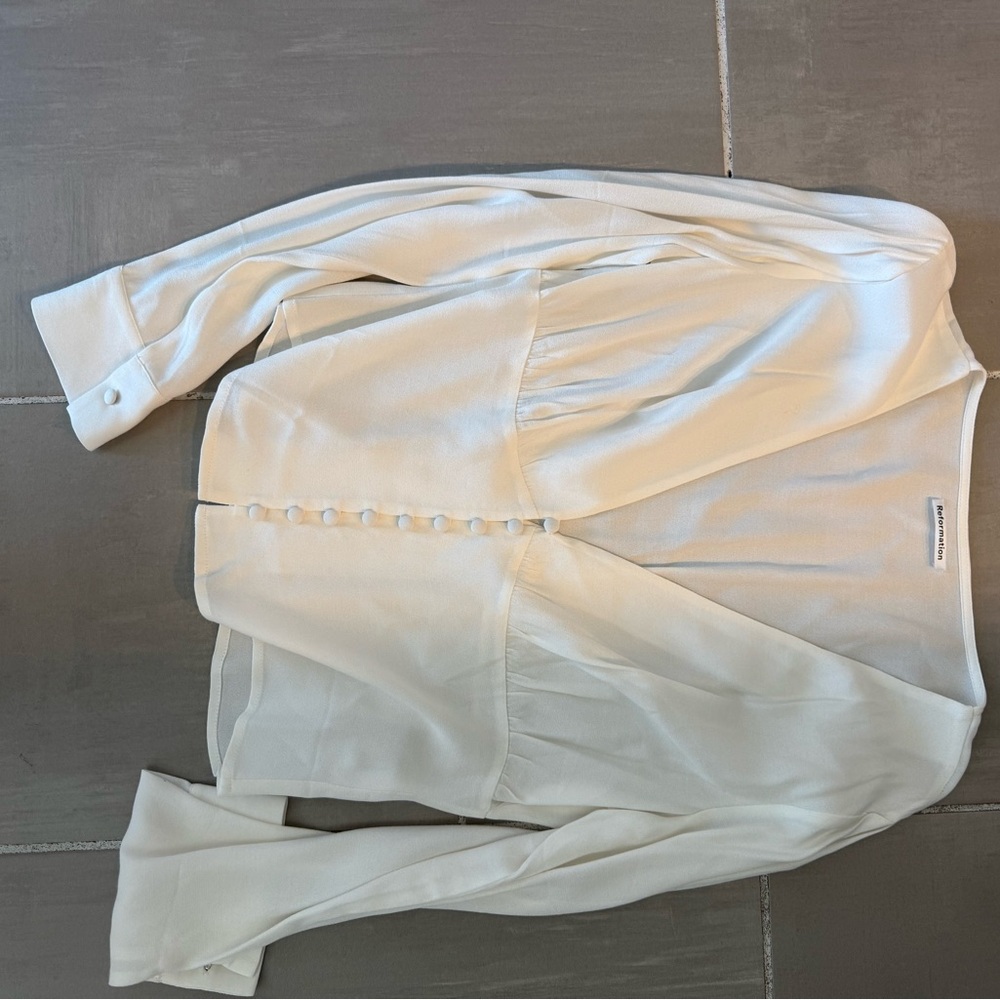 Elegant Cream Button-Up Blouse